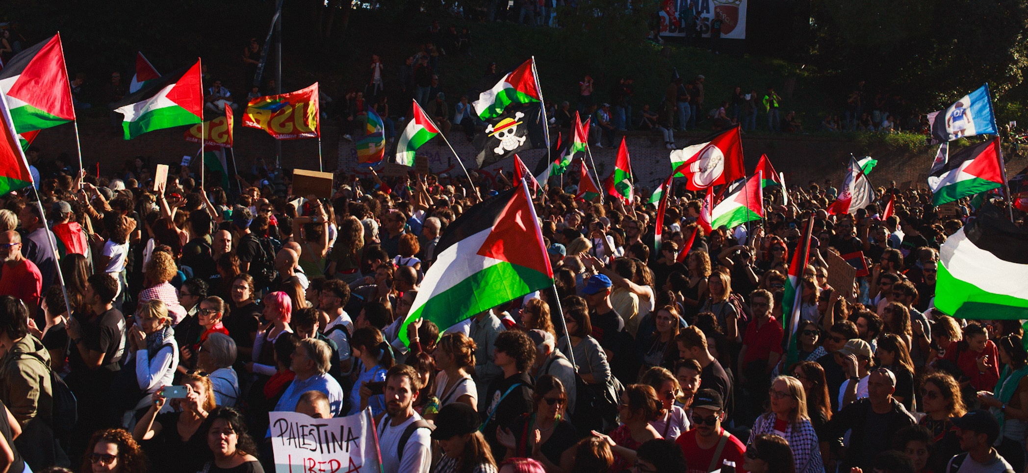 OLTRE UN MILIONE DI PERSONE A ROMA PER IL POPOLO PALESTINESE